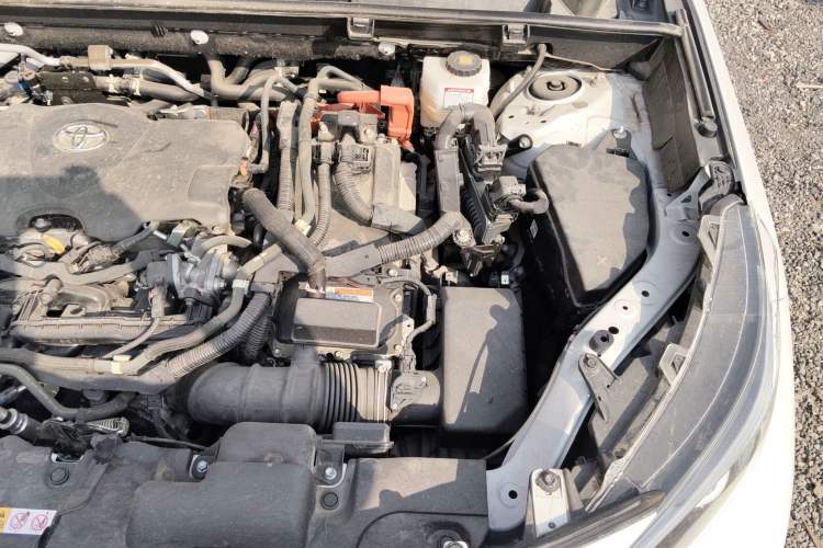 Used Toyota Wildlander New Energy 2023 High-Performance Version 2.5L Two-Wheel Drive Dynamic Edition Engine Bay Left