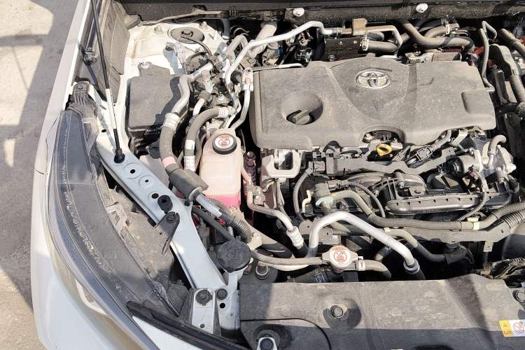 Used Toyota Wildlander New Energy 2023 High-Performance Version 2.5L Two-Wheel Drive Dynamic Edition Engine Bay Right