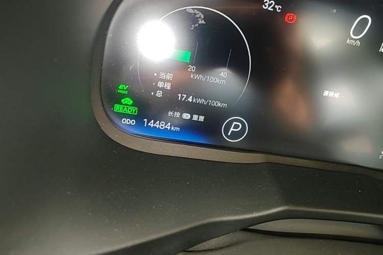 Used Toyota Wildlander New Energy 2023 High-Performance Edition 2.5L Four-Wheel Drive GT Version Odometer Close Up