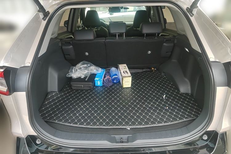 Used Toyota Wildlander New Energy 2023 High-Performance Edition 2.5L Four-Wheel Drive GT Version Trunk
