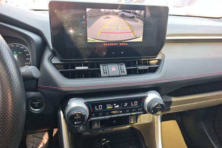 Used Toyota Wildlander New Energy 2024 2.5L Smart Plug-in Dual-Motor Two-Wheel Drive Powerful Engine Audio And AC Panel