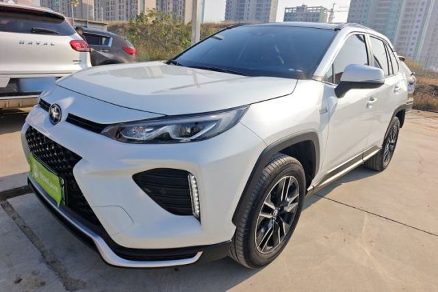 Used Toyota Wildlander New Energy 2024 2.5L Smart Plug-in Dual-Motor Two-Wheel Drive Powerful Engine