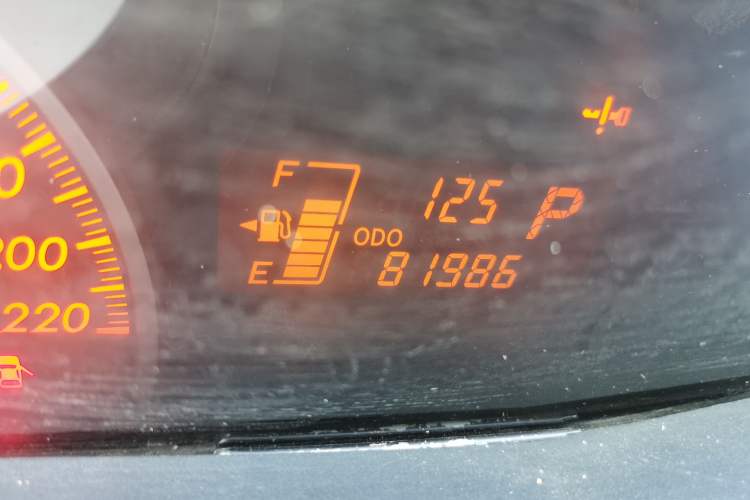 Used Toyota Yaris 2008 1.6 RS Automatic Supreme Edition Odometer Close Up