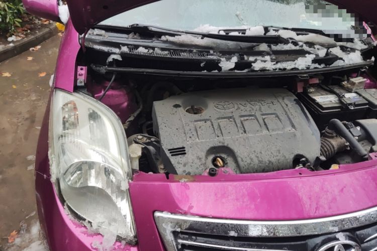 Used Toyota Yaris 2008 1.6G Automatic Deluxe Edition Engine Bay Right