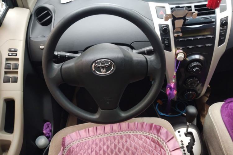 Used Toyota Yaris 2008 1.6G Automatic Deluxe Edition Steering Wheel