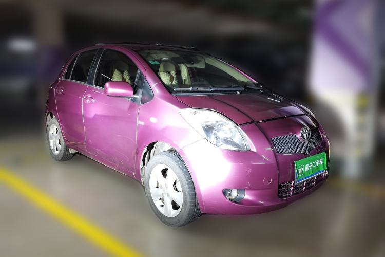 Used Toyota Yaris 2008 1.6G Automatic Deluxe Edition Front Right 45 Deg