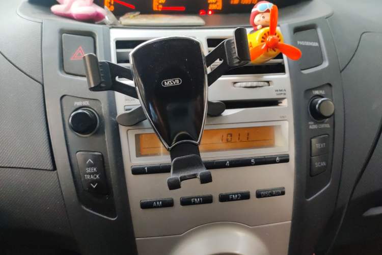 Used Toyota Yaris 2008 1.6G Automatic Deluxe Edition Audio And AC Panel