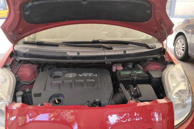 Used Toyota Yaris 2008 1.6G Automatic Deluxe Edition Engine Bay