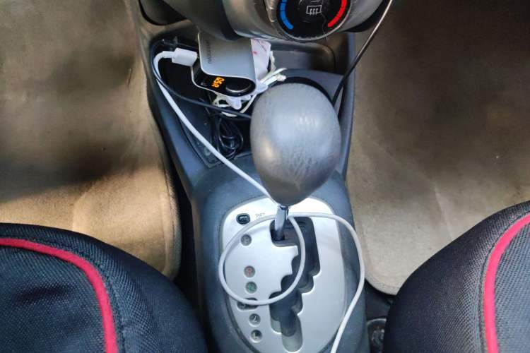 Used Toyota Yaris 2008 1.6G Automatic Deluxe Edition Gear Lever
