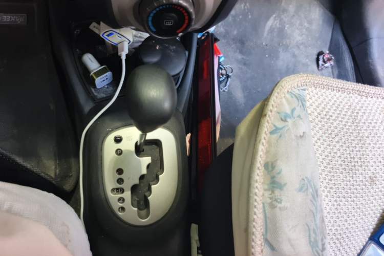 Used Toyota Yaris 2008 1.6G Automatic Deluxe Smart Edition Gear Lever