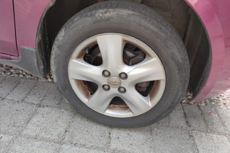 Used Toyota Yaris 2008 1.6G Automatic Deluxe Edition Right Front Wheel Hub