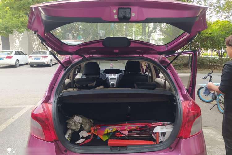 Used Toyota Yaris 2008 1.6G Automatic Deluxe Edition Trunk