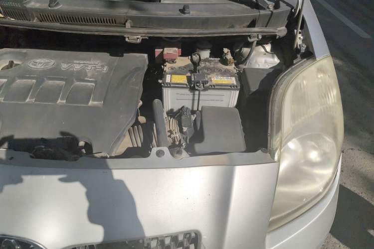 Used Toyota Yaris 2008 1.6G Automatic Deluxe Smart Edition Engine Bay Left