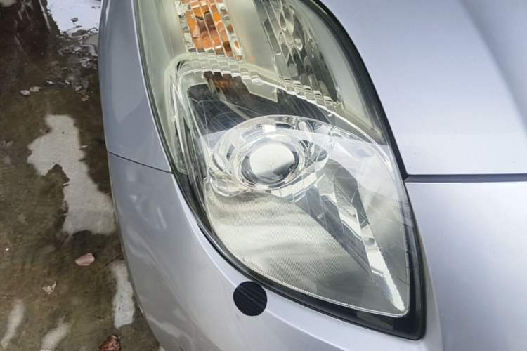 Used Toyota Yaris 2008 1.6G Automatic Deluxe Edition Right Front Headlight