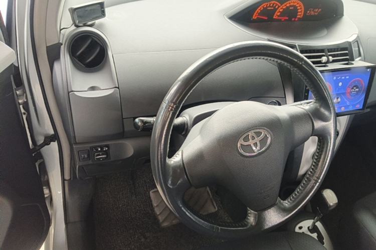 Used Toyota Yaris 2008 1.6G Automatic Deluxe Edition Steering Wheel