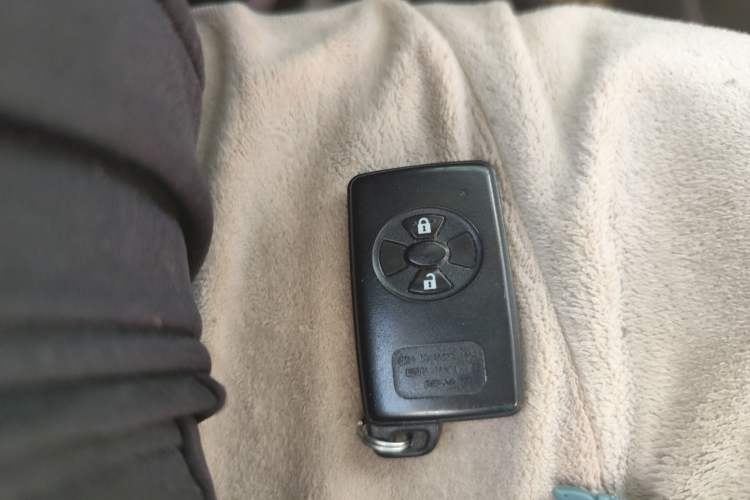 Used Toyota Yaris 2008 1.6G Automatic Deluxe Smart Edition Vehicle Key
