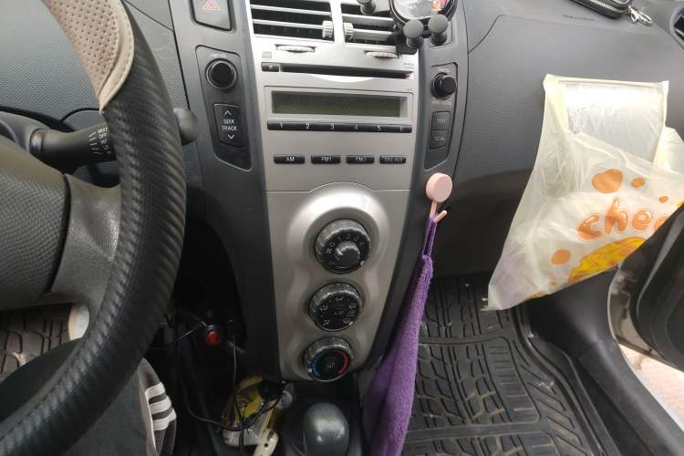 Used Toyota Yaris 2008 1.6G Automatic Deluxe Smart Edition Audio And AC Panel