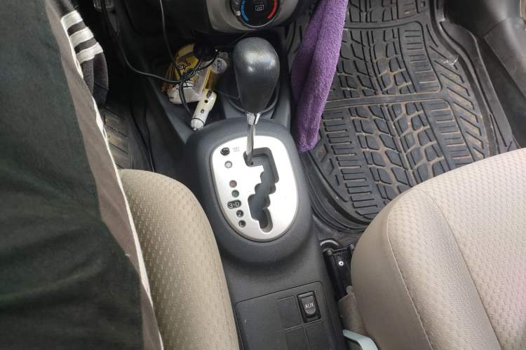 Used Toyota Yaris 2008 1.6G Automatic Deluxe Smart Edition Gear Lever
