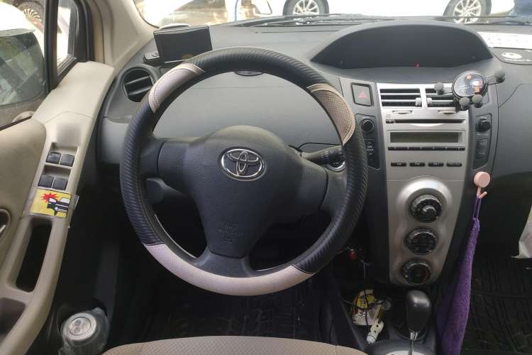Used Toyota Yaris 2008 1.6G Automatic Deluxe Smart Edition Steering Wheel