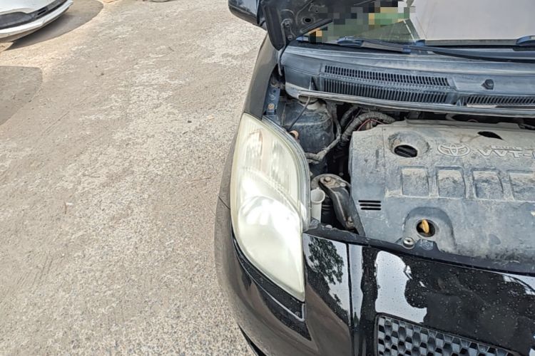 Used Toyota Yaris 2009 1.6E Automatic Comfort Edition Engine Bay Right