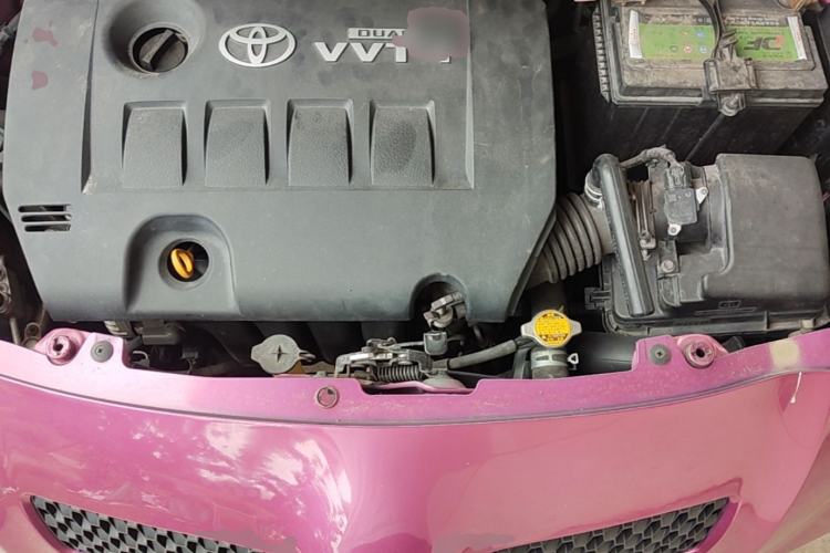 Used Toyota Yaris 2009 1.6E Automatic Comfort Edition Engine Bay