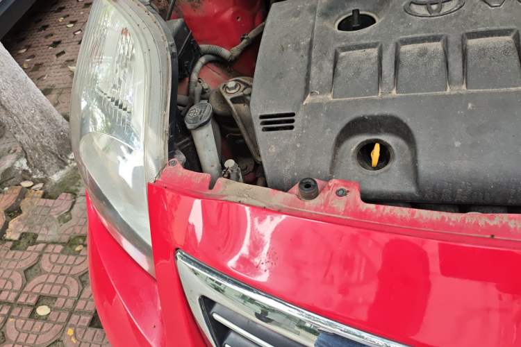 Used Toyota Yaris 2009 1.6E Automatic Comfort Edition Engine Bay Right