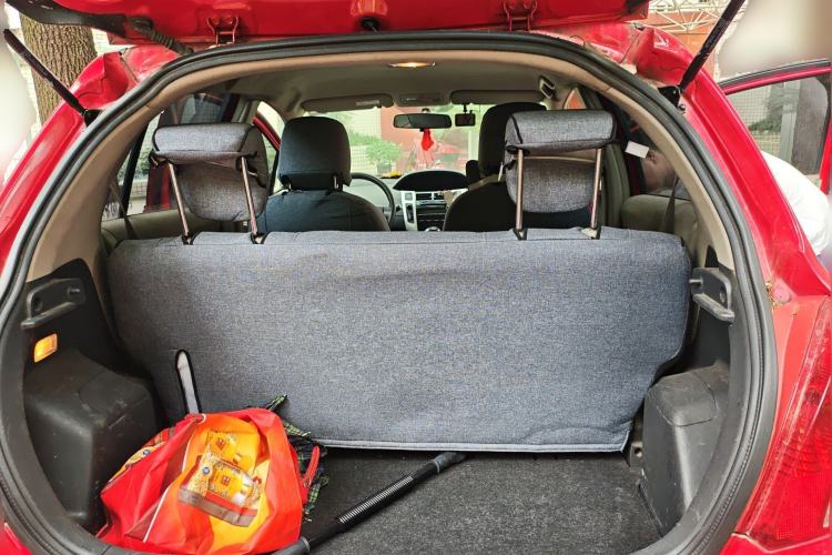 Used Toyota Yaris 2009 1.6E Automatic Comfort Edition Trunk