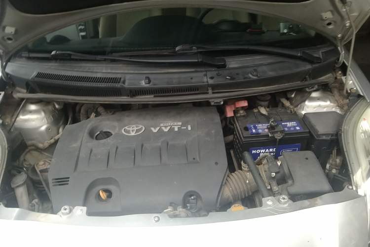 Used Toyota Yaris 2009 1.6E Automatic Comfort Edition Engine Bay