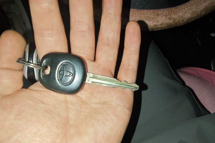 Used Toyota Yaris 2009 1.6E Automatic Comfort Edition Vehicle Key