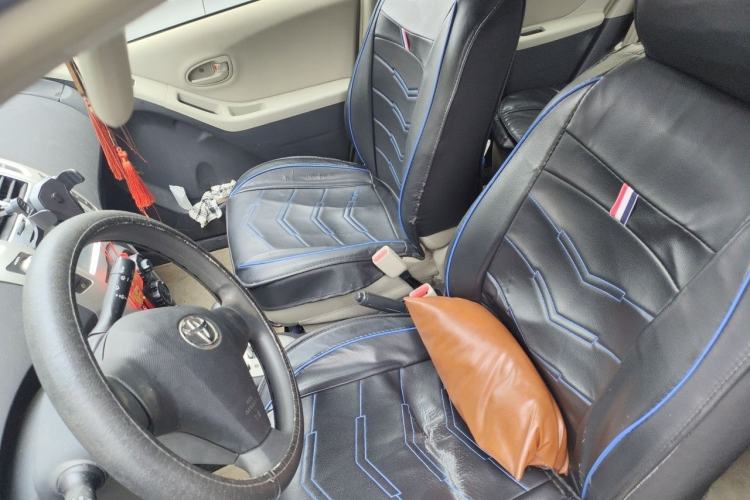 Used Toyota Yaris 2011 1.6E Automatic Charm Edition Left Front Seat