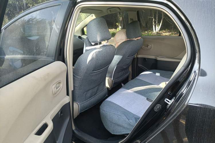Used Toyota Yaris 2011 1.6E Automatic Charm Edition Left Rear Seat