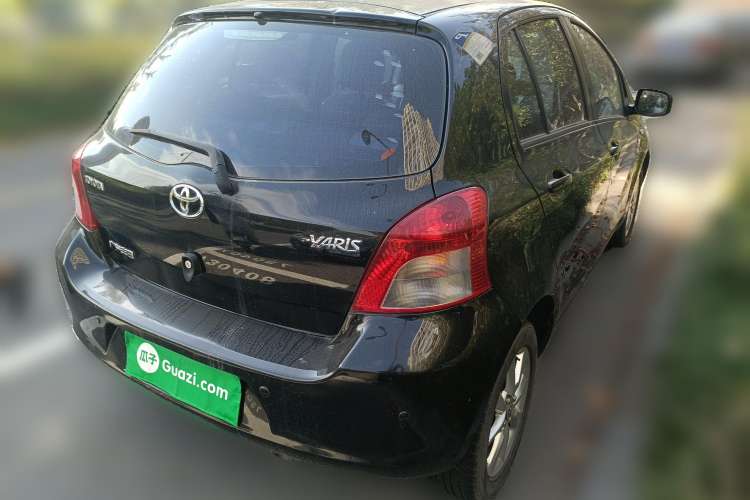 Used Toyota Yaris 2011 1.6E Automatic Charm Edition Rear Right 45 Deg