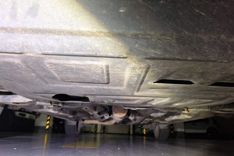 Used Toyota Yaris 2011 1.6E Automatic Charm Edition Chassis Front