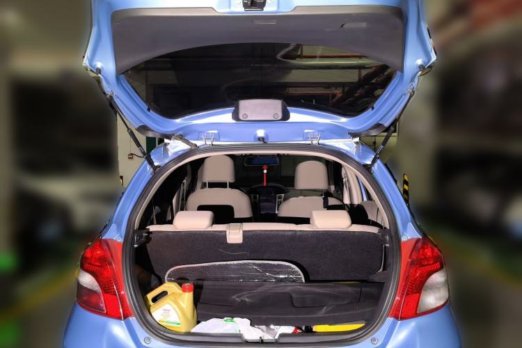 Used Toyota Yaris 2011 1.6E Automatic Charm Edition Trunk