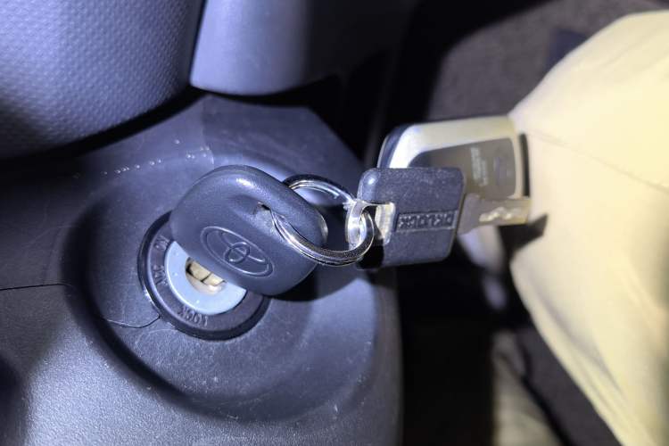 Used Toyota Yaris 2011 1.6E Automatic Charm Edition Vehicle Key