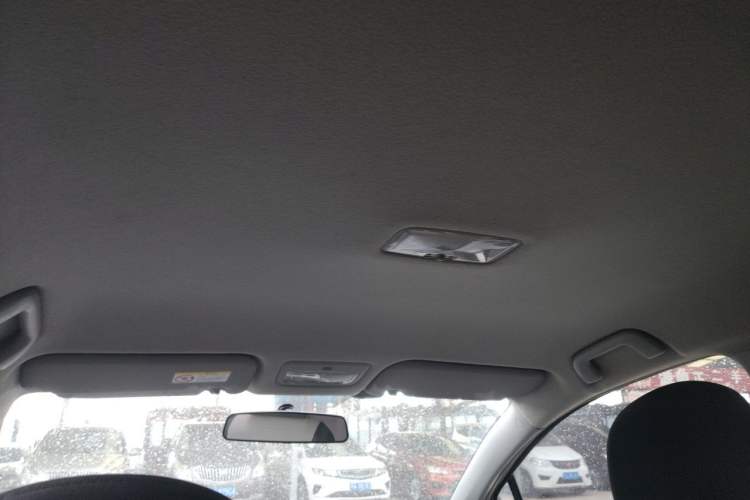 Used Toyota Yaris 2011 1.6G Automatic Xuan Dong Edition Headliner