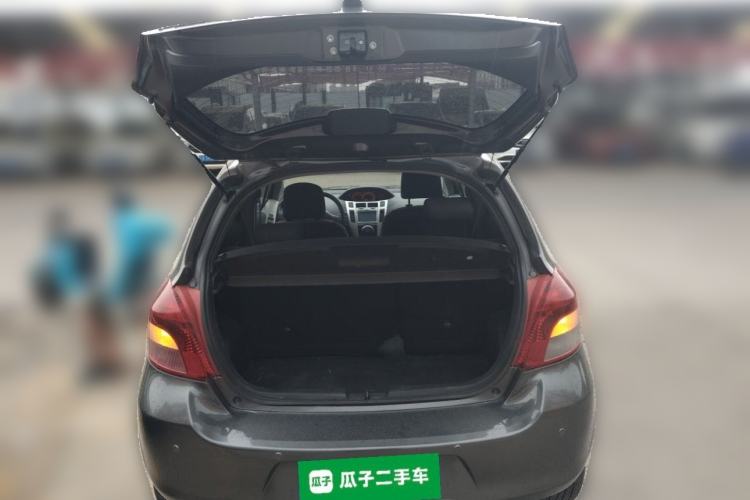 Used Toyota Yaris 2011 1.6G Automatic Xuan Dong Edition Trunk
