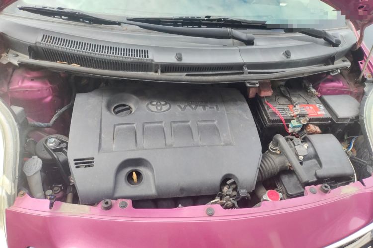 Used Toyota Yaris 2011 1.6E Automatic Charm Edition Engine Bay