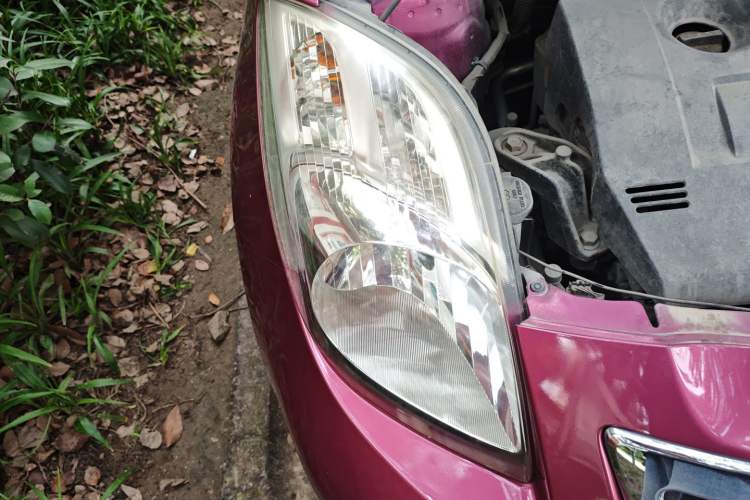 Used Toyota Yaris 2011 1.6E Automatic Charm Edition Exterior 6