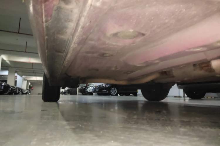 Used Toyota Yaris 2011 1.6E Automatic Charm Edition Chassis Front Right