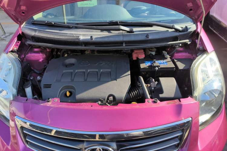 Used Toyota Yaris 2011 1.6E Automatic Charm Edition Engine Bay