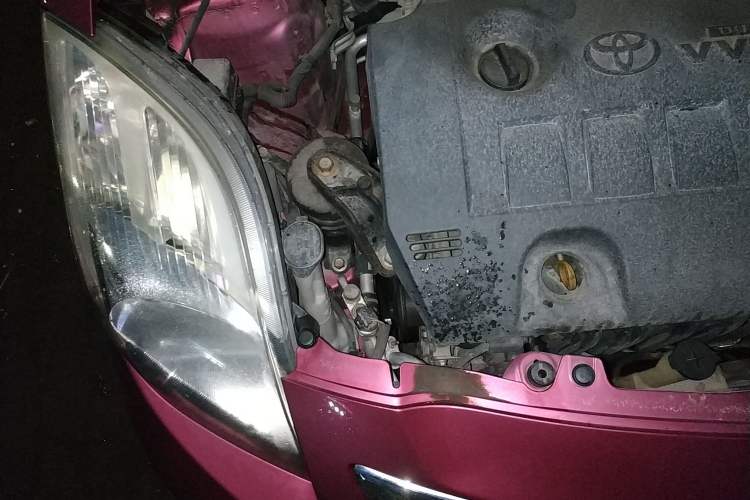 Used Toyota Yaris 2011 1.6E Automatic Charm Edition Engine Bay Right