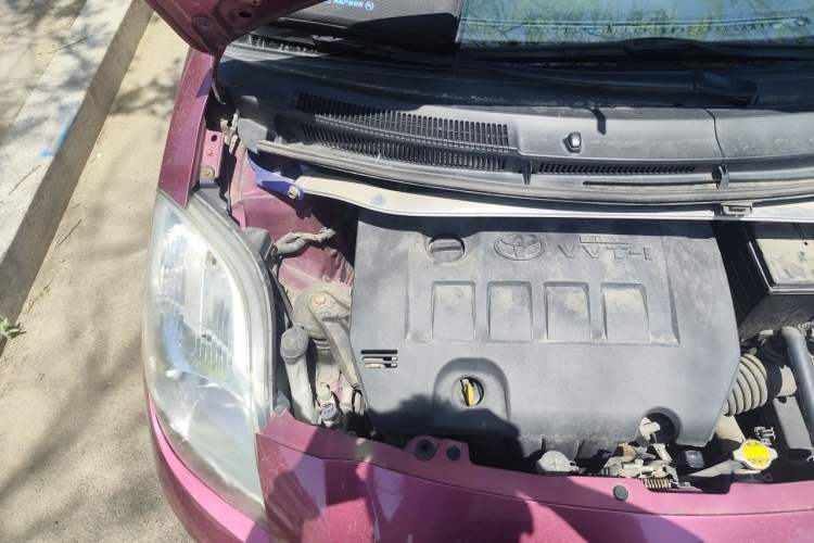 Used Toyota Yaris 2011 1.6E Manual Charm Edition Engine Bay Right