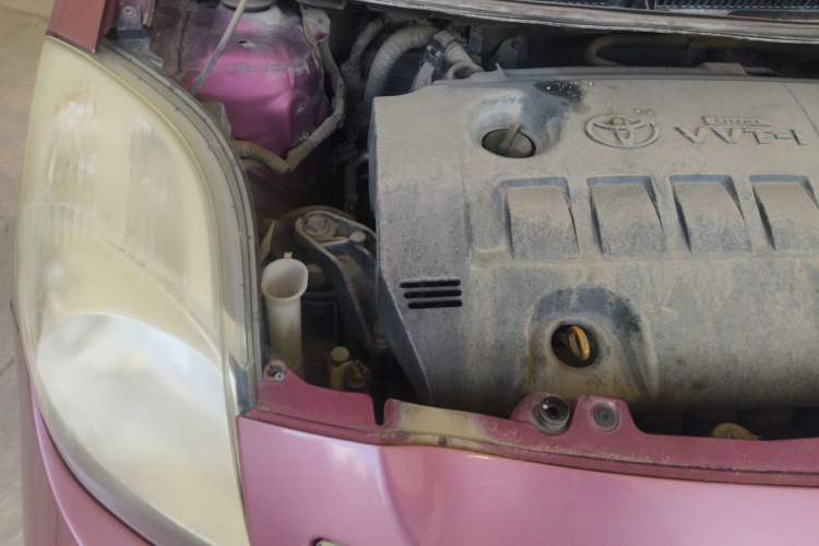 Used Toyota Yaris 2011 1.6E Automatic Charm Edition Engine Bay Right
