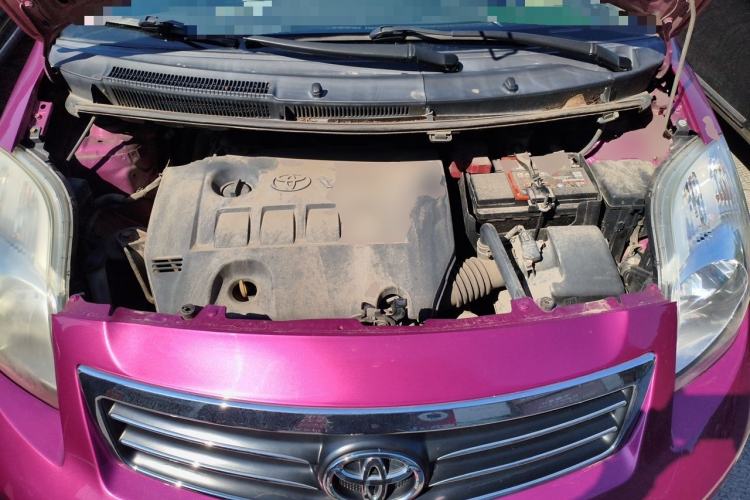 Used Toyota Yaris 2011 1.6E Automatic Charm Edition Engine Bay