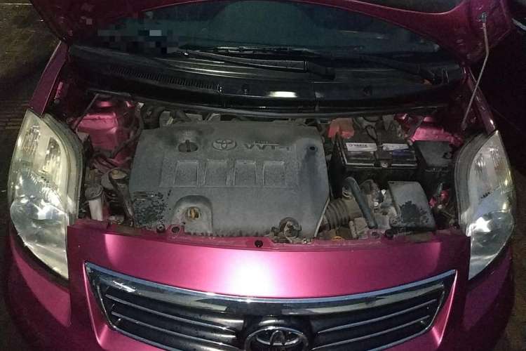Used Toyota Yaris 2011 1.6E Automatic Charm Edition Engine Bay