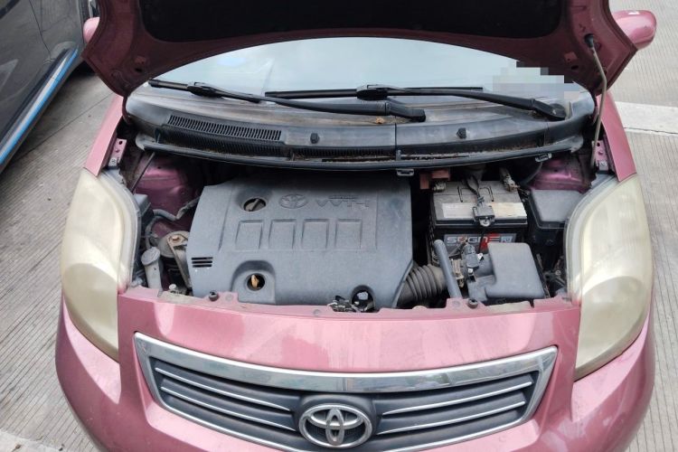 Used Toyota Yaris 2011 1.6E Automatic Charm Edition Engine Bay