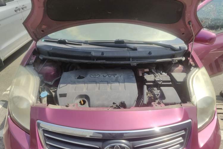 Used Toyota Yaris 2011 1.6E Automatic Charm Edition Engine Bay