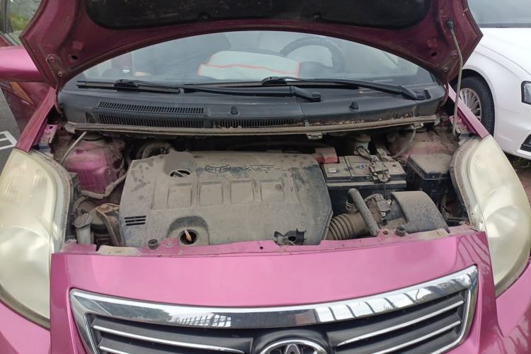 Used Toyota Yaris 2011 1.6E Automatic Charm Edition Engine Bay