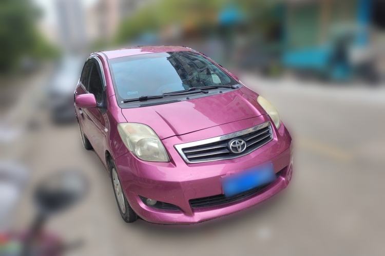 Used Toyota Yaris 2011 1.6G Automatic Xuan Dong Edition Front Right 45 Deg